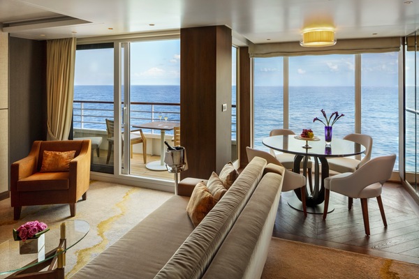 Crystal Cruises, Crystal Symphony Crystal Penthouse Suite 1.jpg